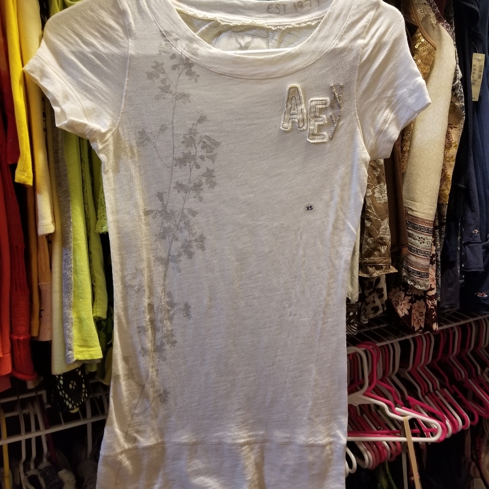 AE tee
